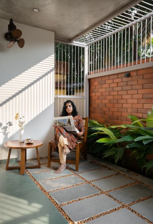 Dr Rachel Daniel image 42